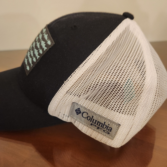 Women's PFG Hat - Picture 2 of 3